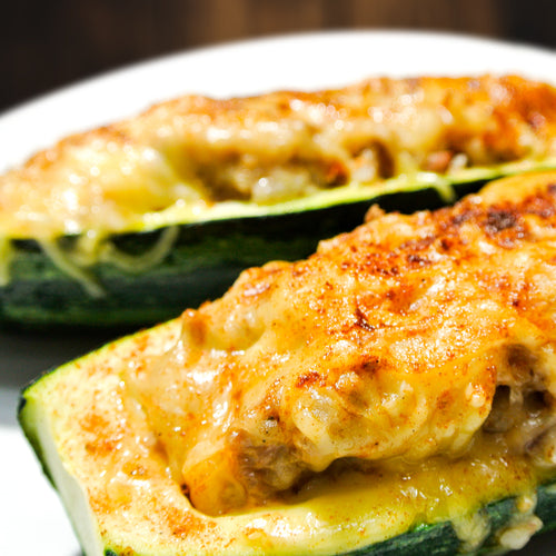 ZAPALLITO ITALIANO RELLENO CON PINO DE VERDURAS (VEGETARIANO)