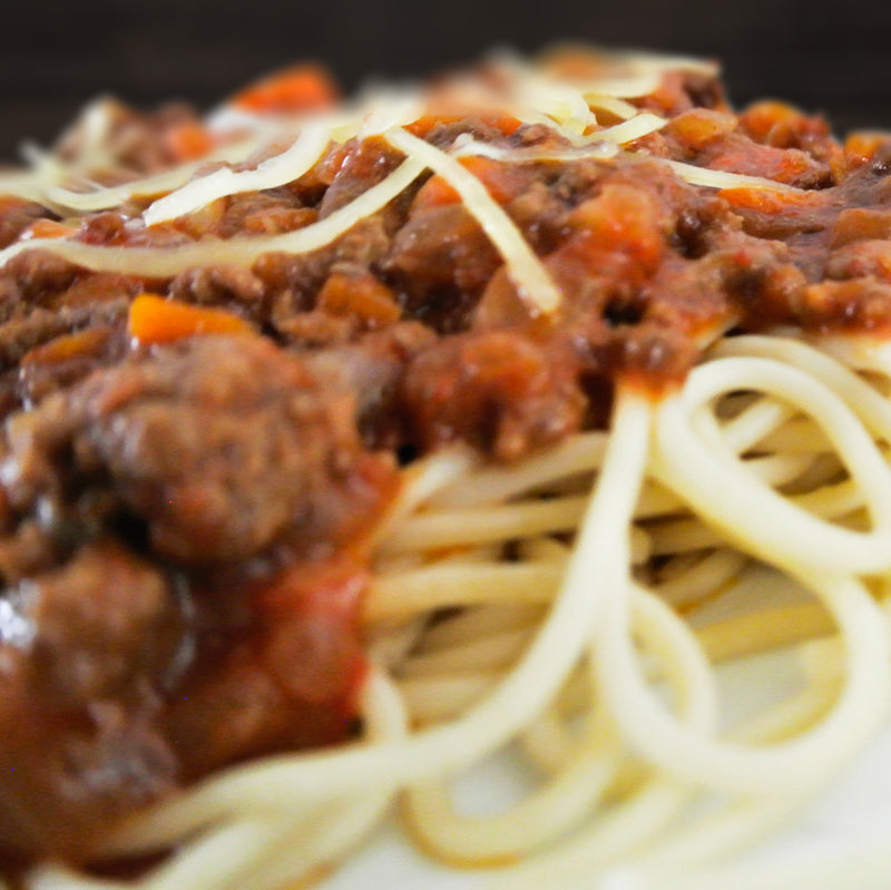 TALLARINES CON SALSA BOLOÑESA