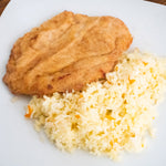MILANESA DE POLLO CON ARROZ A LA ZANAHORIA